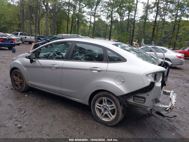 Ford FIESTA SE 2018 3FADP4BJ3JM103184 Image 3