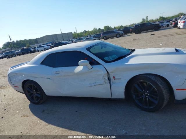 2C3CDZBT9KH621429 Dodge Challenger R/t