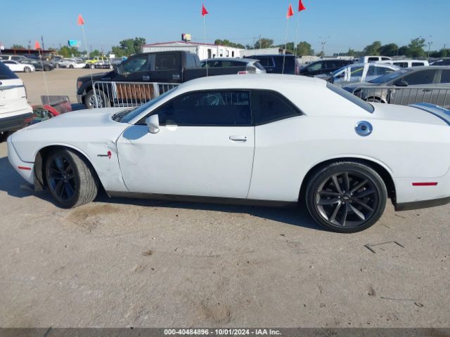 2C3CDZBT9KH621429 Dodge Challenger R/t