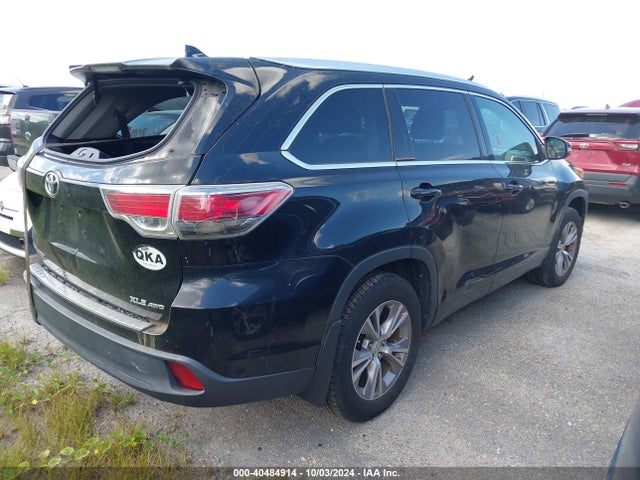 Toyota Highlander Xle V6 2015 5TDJKRFH5FS127669 Image 4
