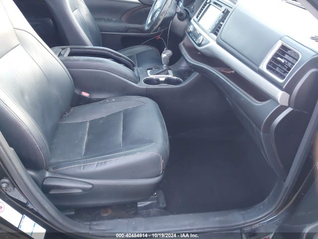 Toyota Highlander Xle V6 2015 5TDJKRFH5FS127669 Image 5