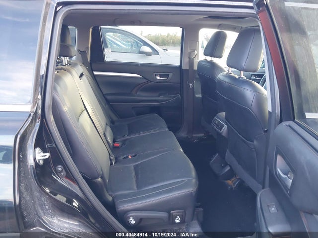 Toyota Highlander Xle V6 2015 5TDJKRFH5FS127669 Image 8