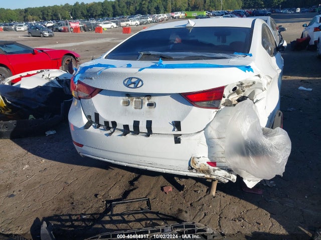 Hyundai ELANTRA SE 2016 5NPDH4AE0GH769090 Image 16