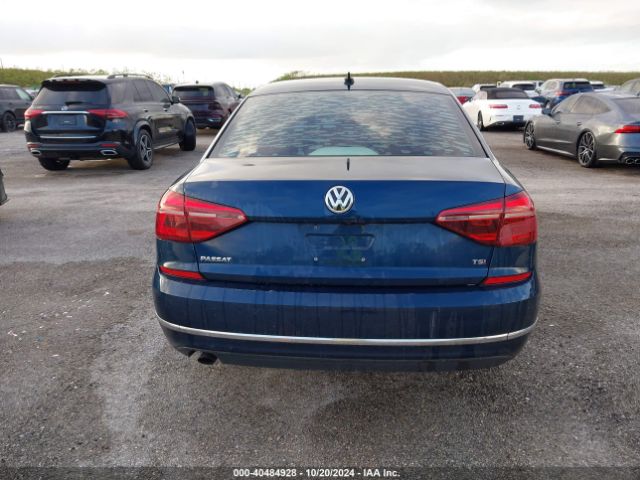 1VWLA7A31KC000275 Volkswagen Passat 2.0t Wolfsburg Edition