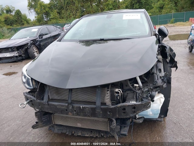 Chevrolet Cruze Ls Auto 2017 1G1BC5SM9H7154263 Image 13