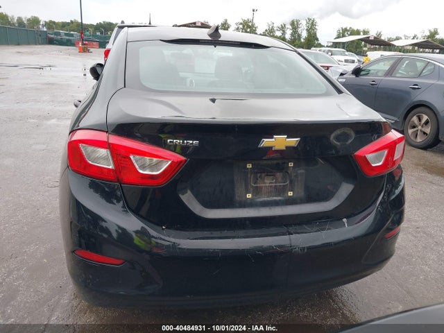 Chevrolet Cruze Ls Auto 2017 1G1BC5SM9H7154263 Image 17