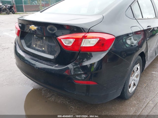 Chevrolet Cruze Ls Auto 2017 1G1BC5SM9H7154263 Image 20
