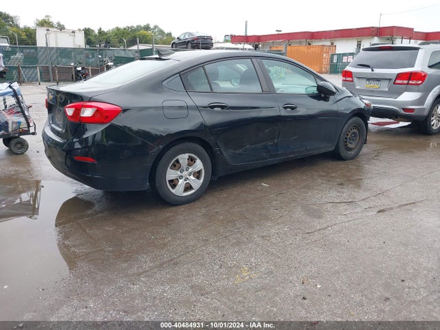 Chevrolet Cruze Ls Auto 2017 1G1BC5SM9H7154263 Image 4