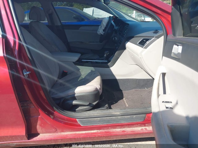 Hyundai SONATA SE 2015 5NPE24AF9FH145690 Image 5