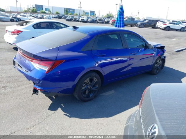 KMHLM4AG4PU542429 Hyundai ELANTRA SEL