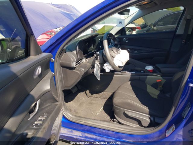 KMHLM4AG4PU542429 Hyundai ELANTRA SEL