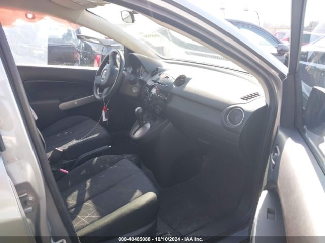 JM1DE1KZ6E0178894 Mazda Mazda2 Sport
