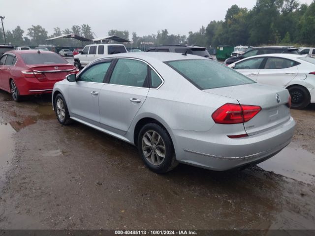 1VWAT7A38GC023044 Volkswagen Passat 1.8t S