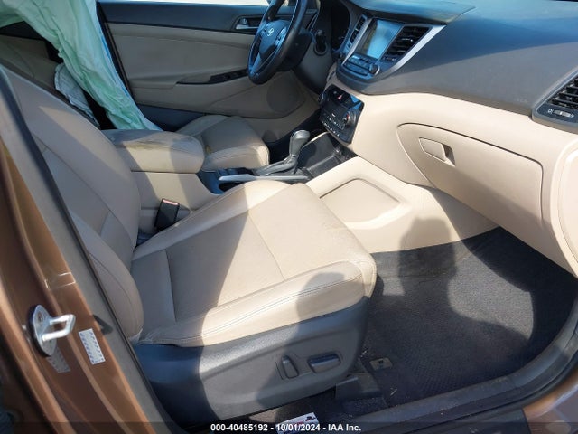 Hyundai Tucson Limited 2016 KM8J33A28GU185216 Image 5