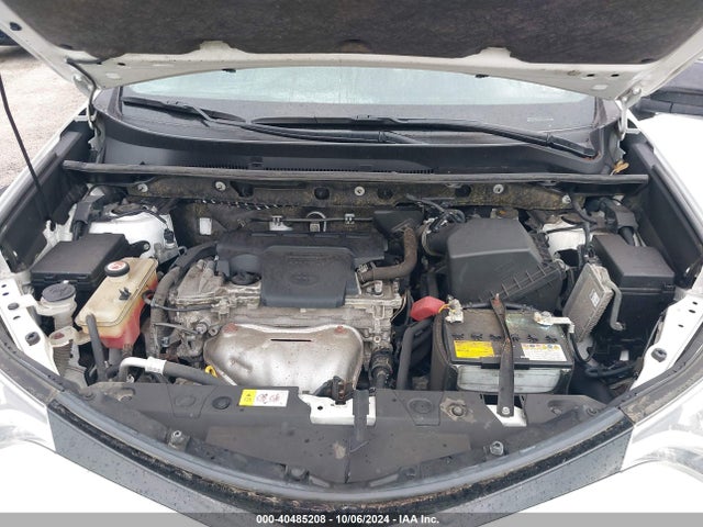 Toyota RAV4 SE 2017 JTMJFREV8HD219580 Image 10