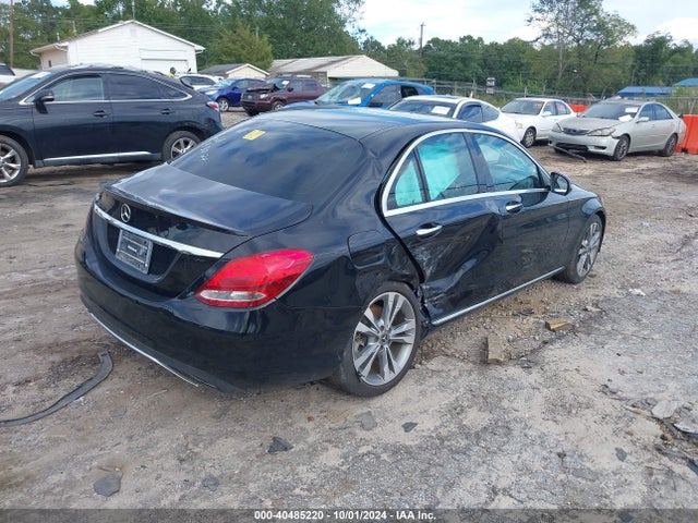 55SWF4JB0JU244815 Mercedes-Benz C 300