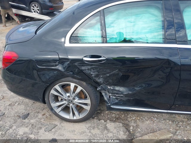 55SWF4JB0JU244815 Mercedes-Benz C 300