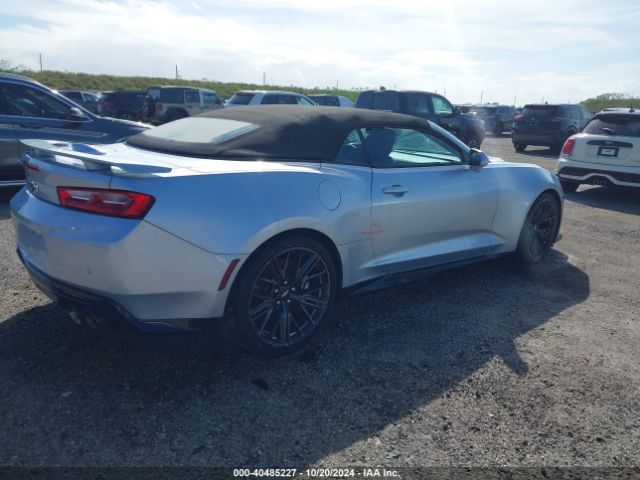 2017 CHEVROLET CAMARO 1G1FK3D68H0212699 Photo 3
