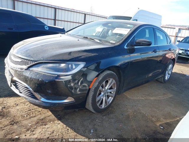 Chrysler 200 Limited 2015 1C3CCCAB5FN660248 Image 2