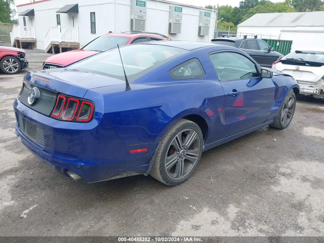 Ford Mustang V6 2014 1ZVBP8AM9E5257573 Image 4