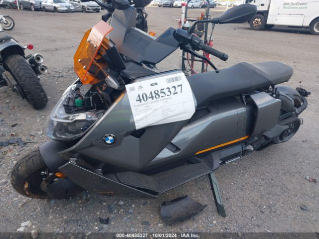 2022 BMW CE 04 WB10C5302N6F92599 Photo 1