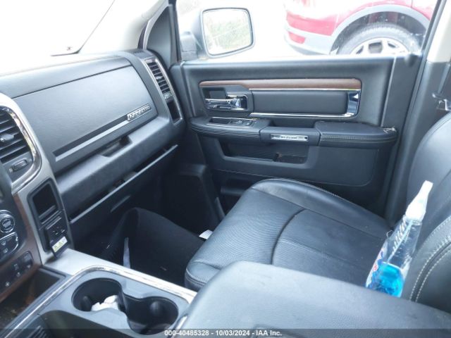 1C6RR6NT8JS200219 RAM 1500 Laramie  4x2 5'7 Box