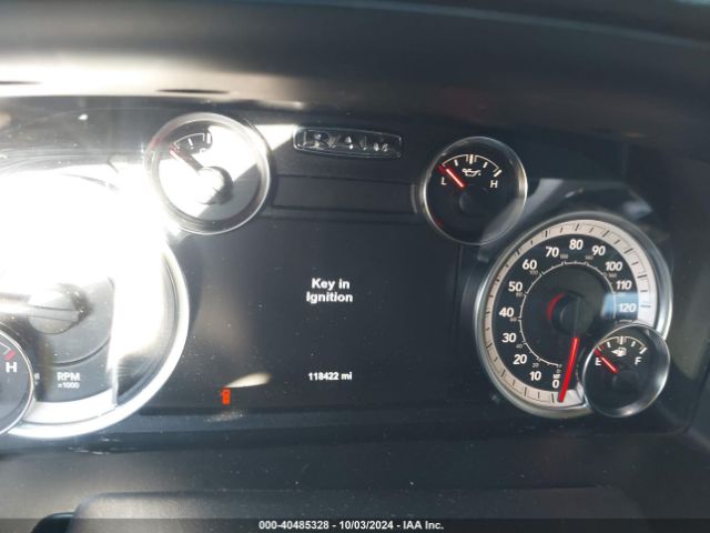 1C6RR6NT8JS200219 RAM 1500 Laramie  4x2 5'7 Box