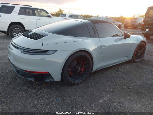 2023 PORSCHE 911 WP0BB2A94PS233048 Photo 3