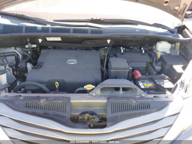 5TDYK3DC5ES423941 Toyota Sienna Xle V6 8 Passenger