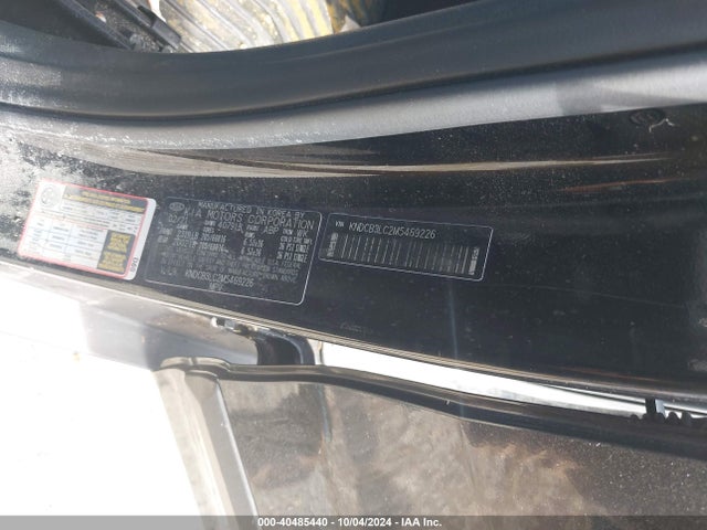 KNDCB3LC2M5469226 KIA NIRO LX