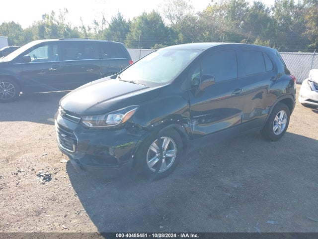 Chevrolet TRAX LS 2019 3GNCJKSB0KL286577 Image 2