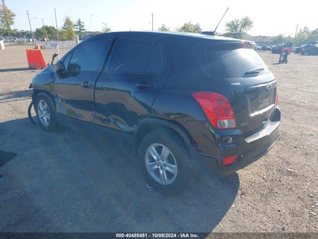 Chevrolet TRAX LS 2019 3GNCJKSB0KL286577 Image 3