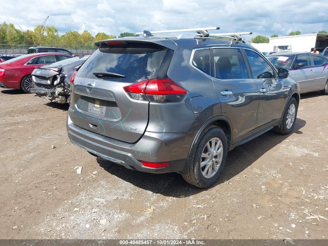 Nissan ROGUE SV 2017 JN8AT2MT9HW132313 Image 4