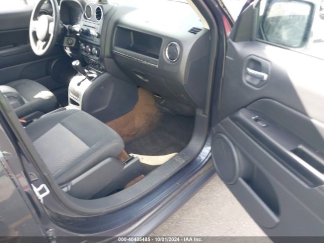1C4NJRFB0FD269553 Jeep Patriot Latitude
