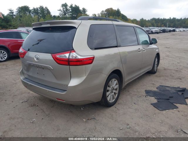 5TDDZ3DC7HS184567 Toyota Sienna Xle 7 Passenger
