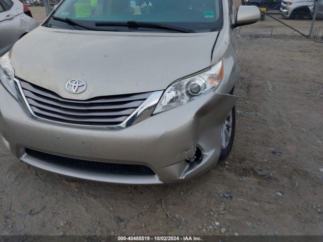 5TDDZ3DC7HS184567 Toyota Sienna Xle 7 Passenger