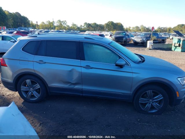 3VV2B7AX2LM057441 Volkswagen Tiguan 2.0t Se/2.0t Se R-line Black/2.0t Sel