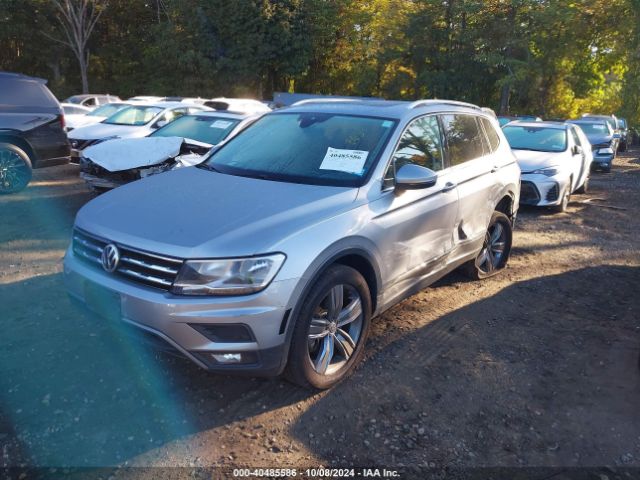 3VV2B7AX2LM057441 Volkswagen Tiguan 2.0t Se/2.0t Se R-line Black/2.0t Sel