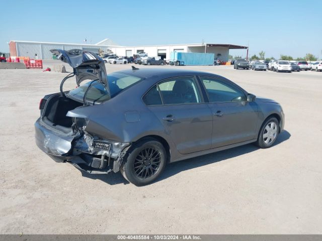 3VW267AJ0GM210223 Volkswagen Jetta 1.4t S