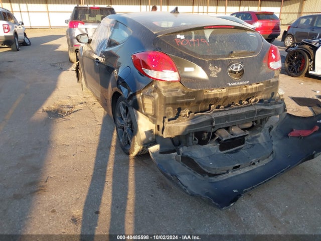Hyundai Veloster Value Edition 2017 KMHTC6AD9HU318160 Image 3