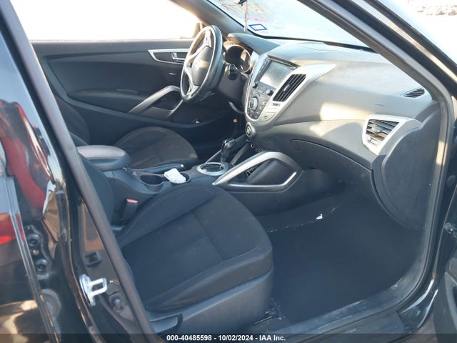Hyundai Veloster Value Edition 2017 KMHTC6AD9HU318160 Image 5