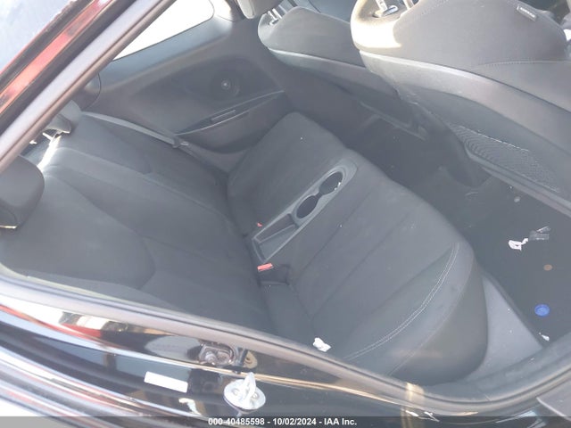 Hyundai Veloster Value Edition 2017 KMHTC6AD9HU318160 Image 8