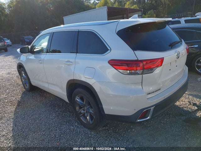 Toyota Highlander Limited Platinum 2018 5TDYZRFH5JS254909 Image 3