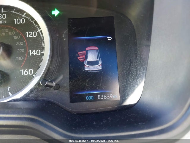 Toyota Corolla Cross Le 2022 7MUBAAAG2NV033003 Image 14