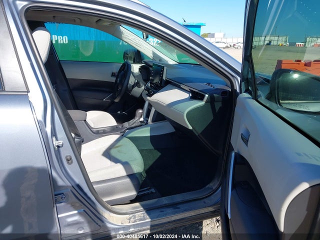 7MUBAAAG2NV033003 Toyota Corolla Cross Le