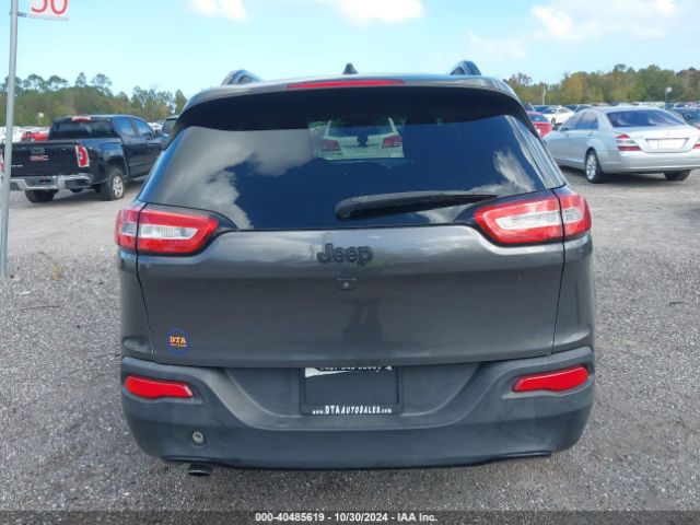 1C4PJLCB0FW722522 Jeep Cherokee Latitude Altitude