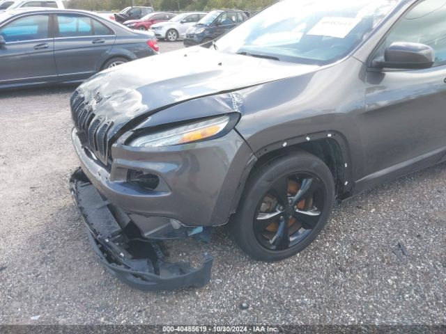 1C4PJLCB0FW722522 Jeep Cherokee Latitude Altitude