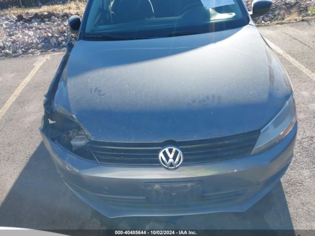 3VW2K7AJ7EM256477 Volkswagen Jetta 2.0l S