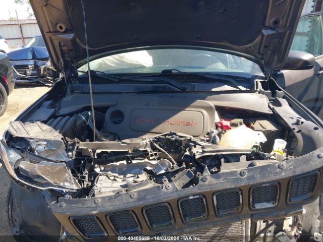 3C4NJCBB3LT147584 Jeep Compass Altitude Fwd