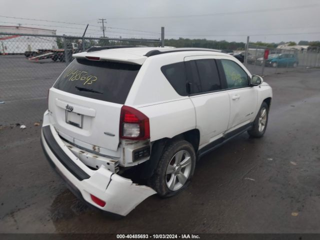 1C4NJDEB0ED852952 Jeep Compass Latitude